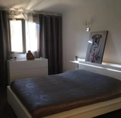 Jolie Maison Piscine Privée Villa *